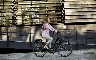 Bien circuler en ville avec un vélo électrique : quelles sont les règles à respecter